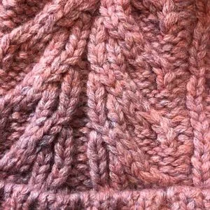 ? HP ? ? UGG Cable Pom Beanie Smokey Pink UGG | Accessories | Hp Ugg Cable Pom Beanie Smokey Pink  main image 3